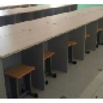 監(jiān)控室操作臺